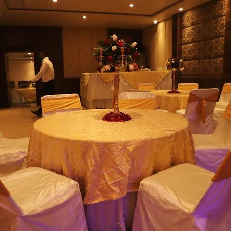 County Inn Vaishali Nagar, Divisione di Jaipur Esterno foto