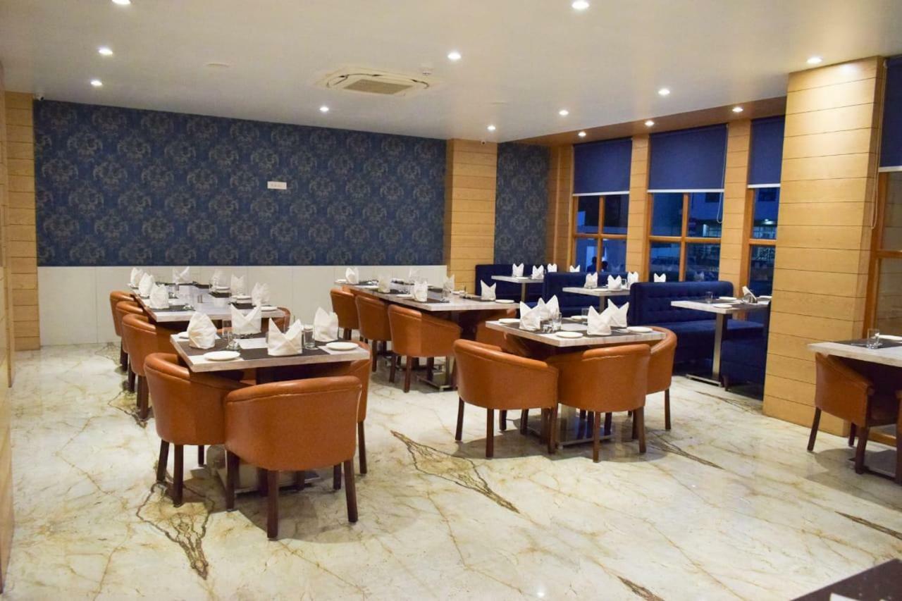 County Inn Vaishali Nagar, Divisione di Jaipur Esterno foto