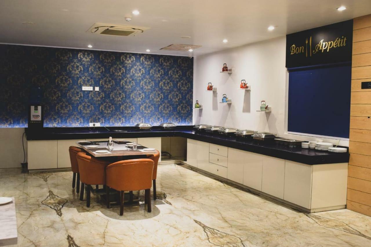 County Inn Vaishali Nagar, Divisione di Jaipur Esterno foto